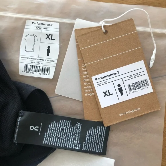 On Running Performance Tee - Picture 6 of 7